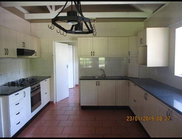 10 BEDROOM FREEHOLD SOLD IN GREENDALE